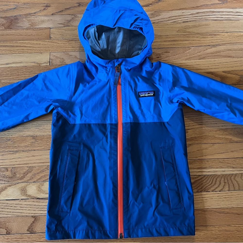Patagonia Boys' Torrentshell 3L Rain Jacket, Size 4T